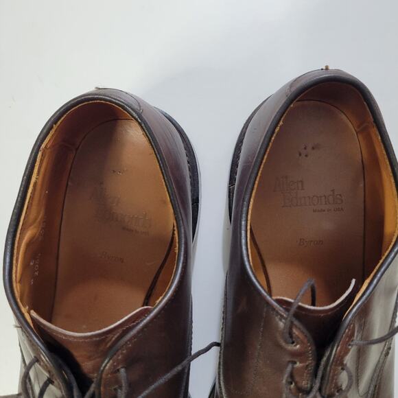 Allen Edmonds Byron Cap-Toe Oxford Dress Shoe in Dark Chilli Brown 8E E Wide main image 5